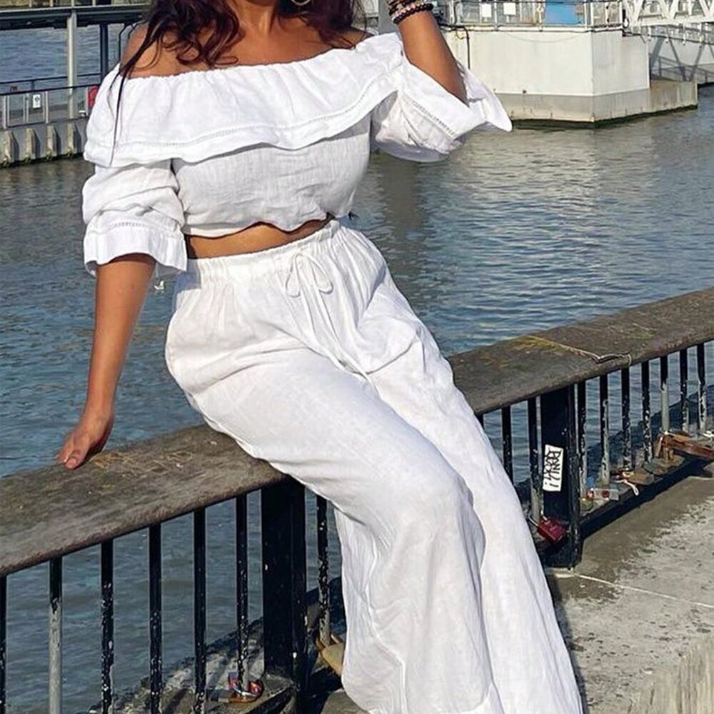 White Casual Women's Set Off-The-Shoulder Crop Top & Pants Set